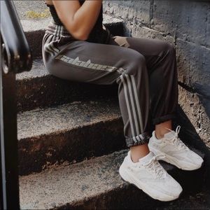 Yeezy calabassas sweatpants